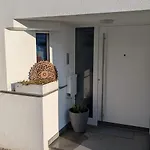 Im Gruenen In 度假居 *